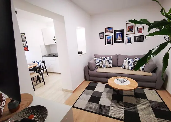 Brand New Place In Heart Of Zagreb, Big Terrace